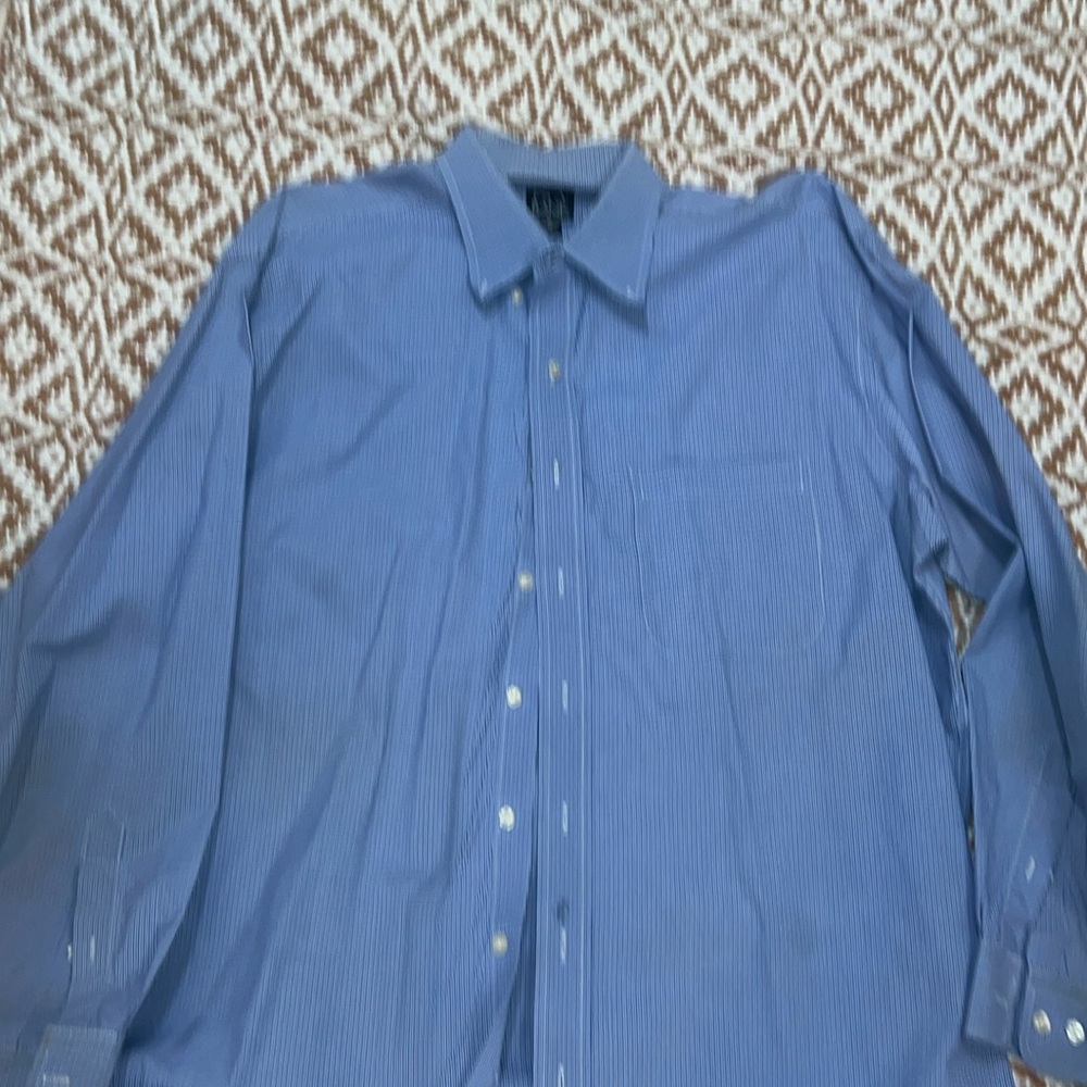 Nice dress shirt.  Men’s Jos. A Bank blue button down shirt.